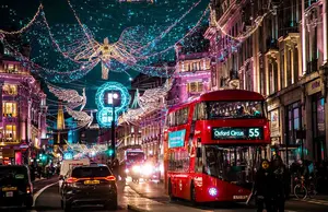 The London weather in December guide provides all the information about what to wear, weather conditions, things to do, tours and events.