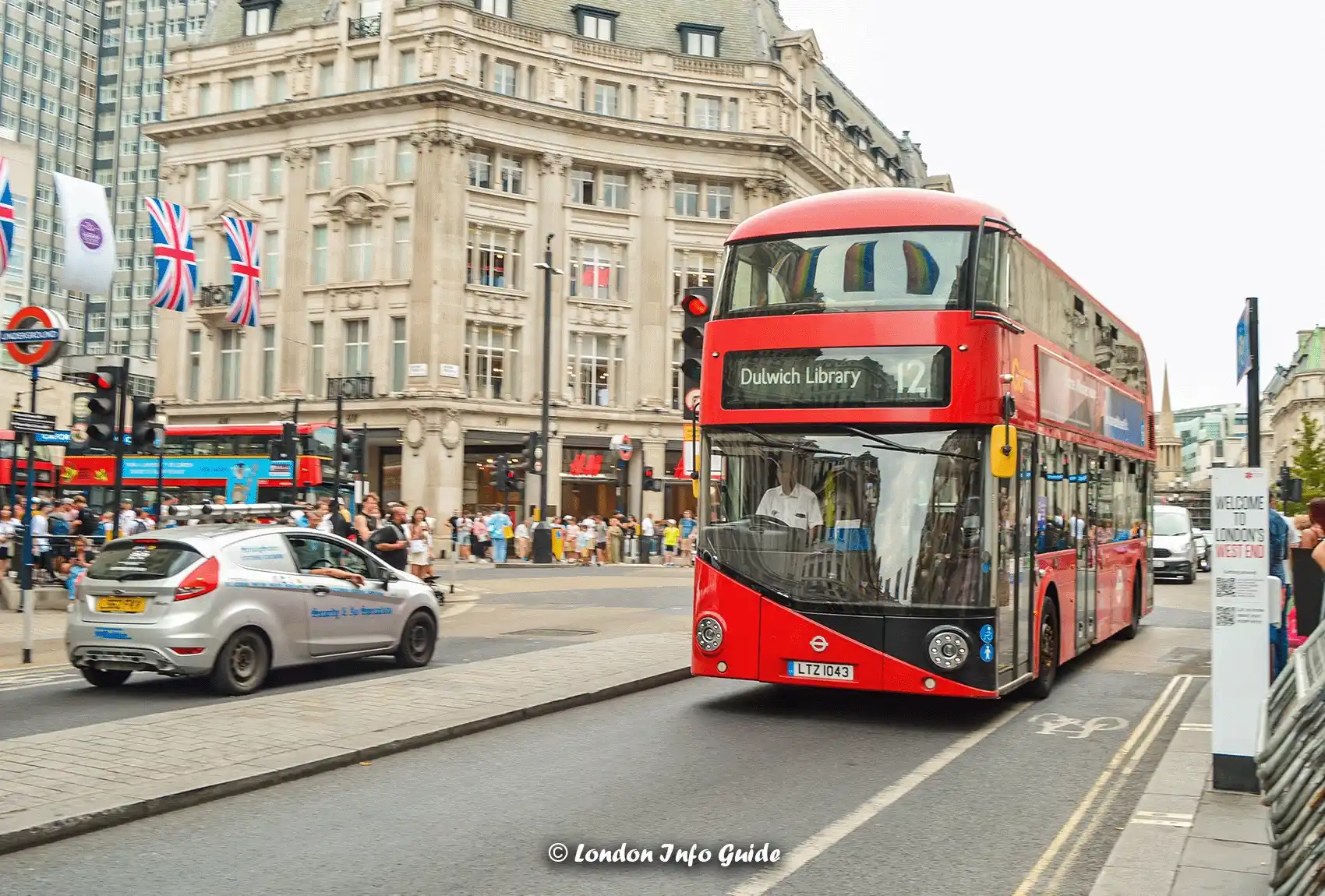 London transport essentials for tourists.