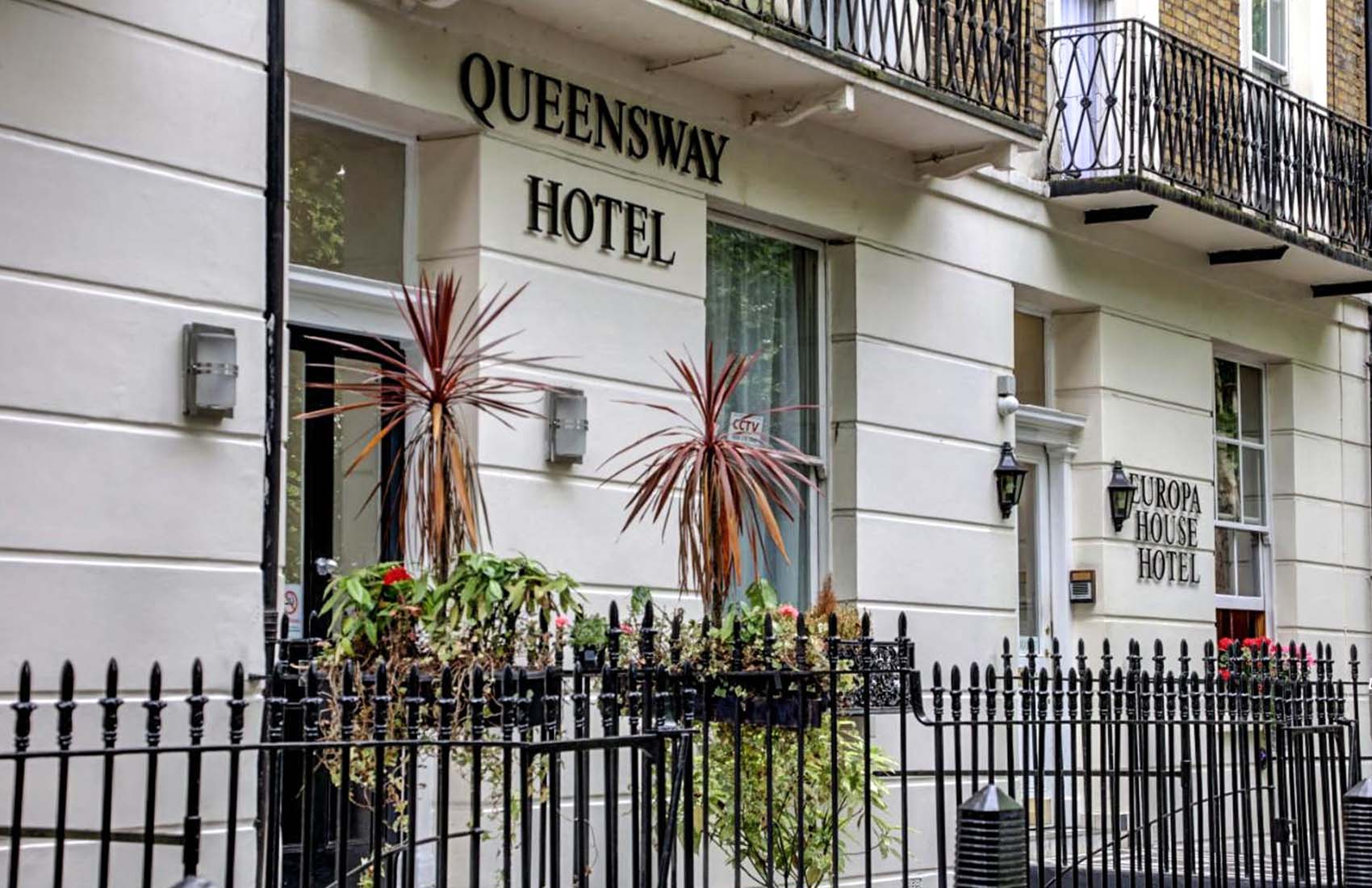 Hotel Queensway London.