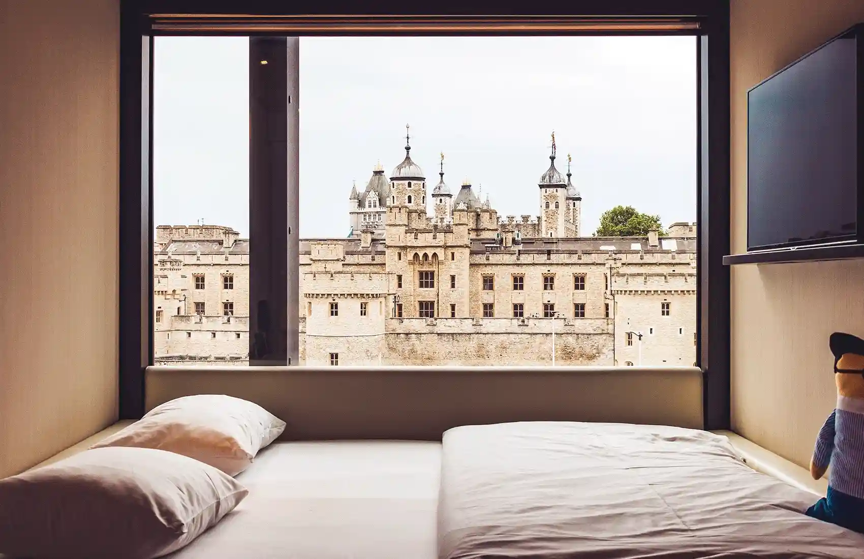 Overlooking the Tower of London from the CitizenM Hotel in London. CitizenM Hotel in London.